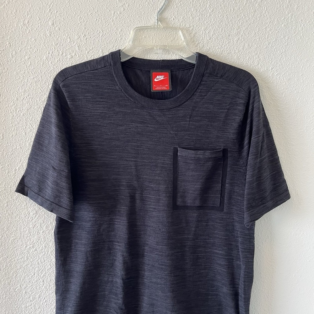 NIKE T-shirt Men's Small Tech Knit Pocket Short Sleeve Black 729397 010 - Picture 4 of 16